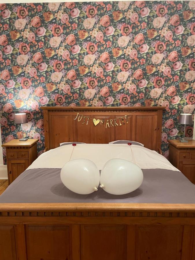 Domaine La Rose Bed & Breakfast Caylus Eksteriør bilde